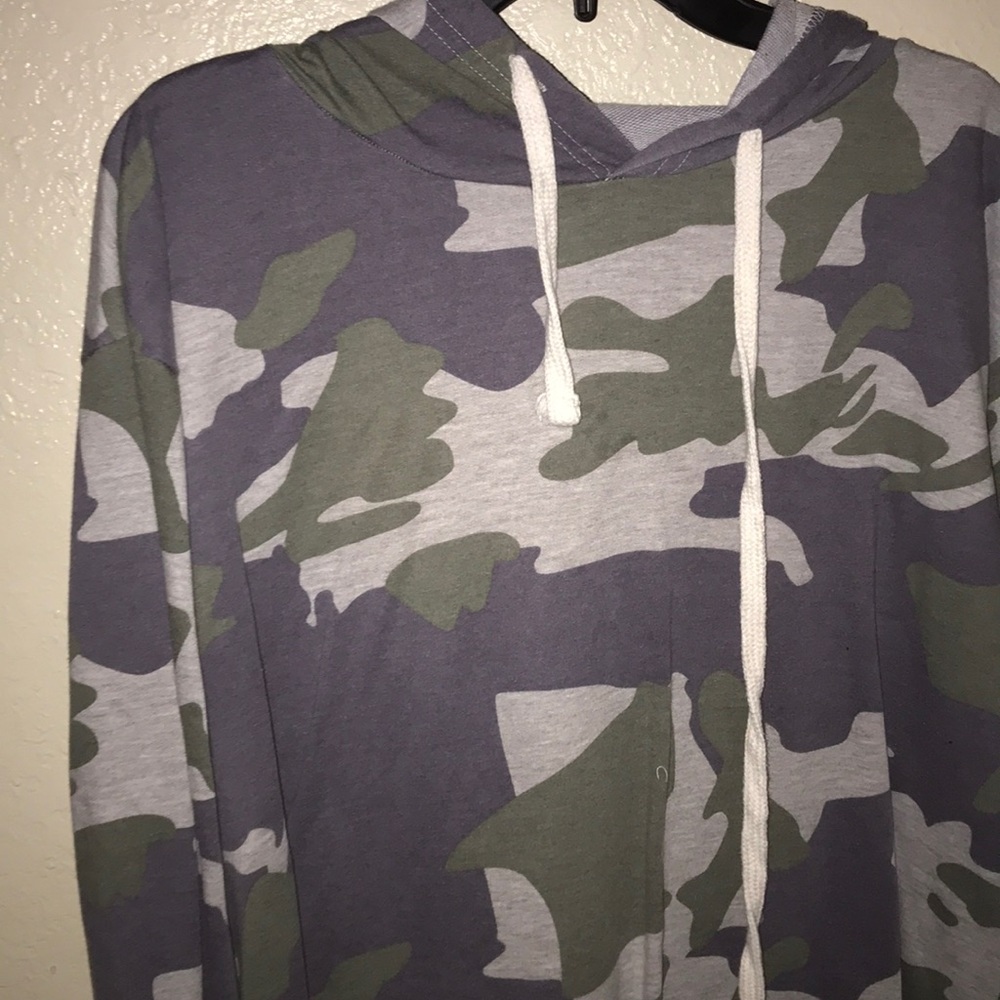 Camo sweater crop top